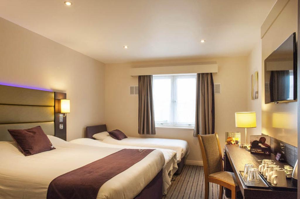Premier Inn Barrow In Furness Zewnętrze zdjęcie